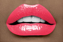 Load image into Gallery viewer, Sahtoa Lipgloss