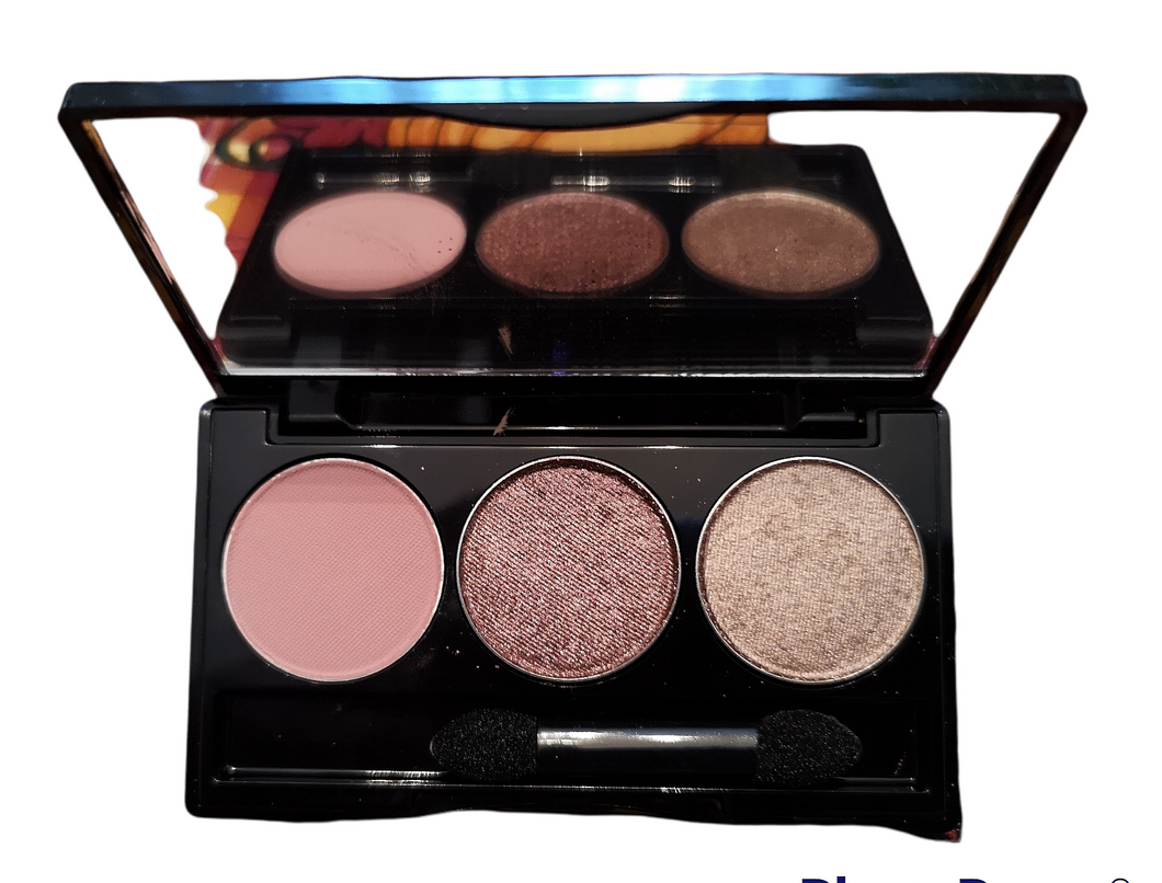 3 welled Rosy Outlook eyeshadow